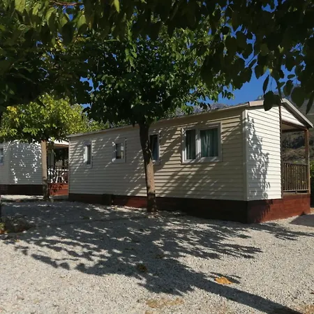 Ares Ecoresort Camarasa